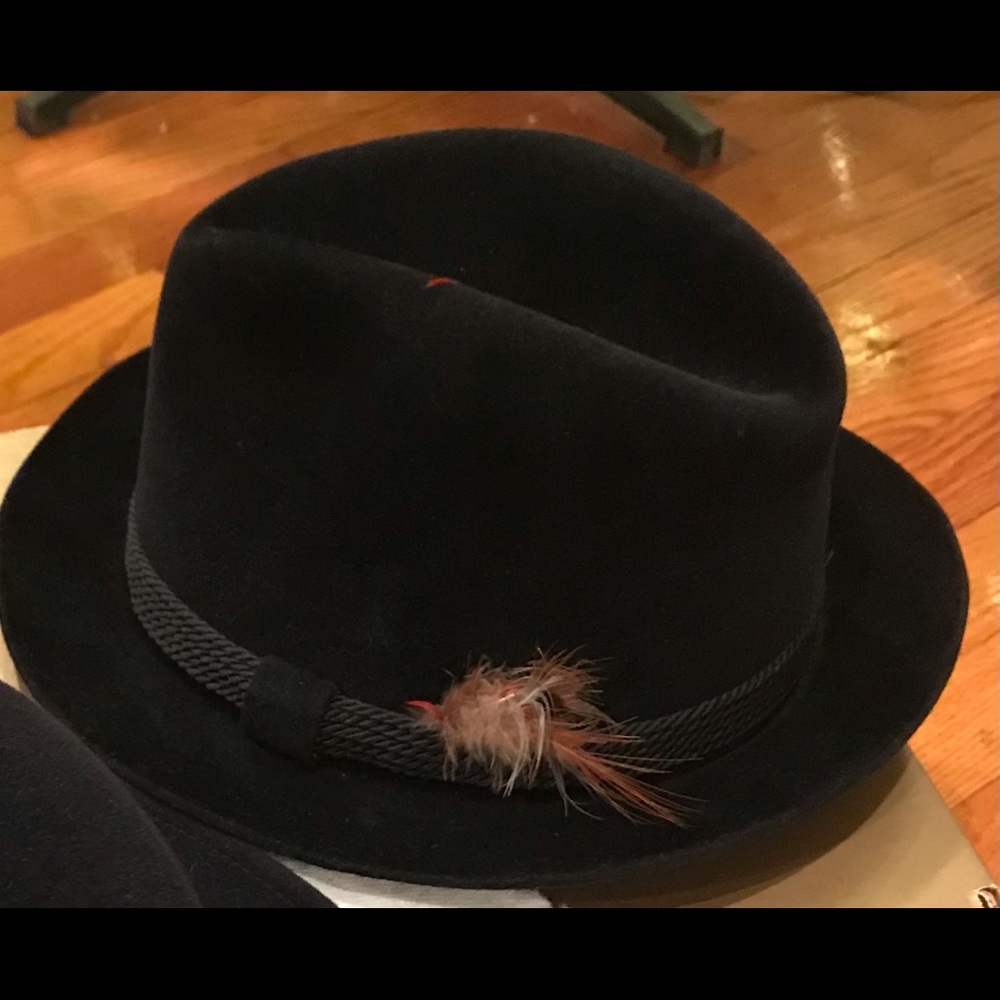 Dobbs Black Felt Hat